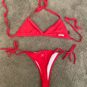 Chooks Boutine la bikini